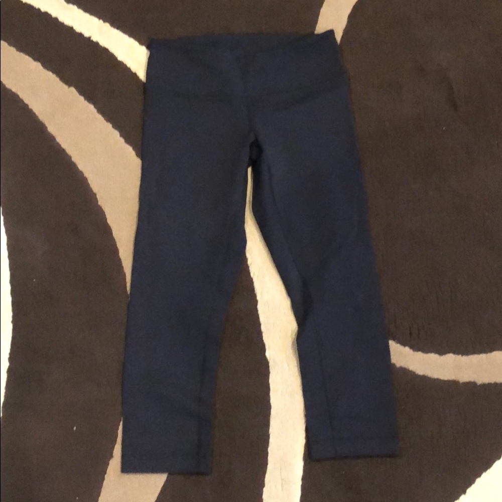 Lululemon Capri Leggings black size 4